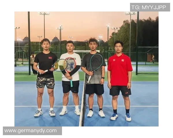 杭州网球队荣登全国网球配合排行榜第八位展现实力与团队精神